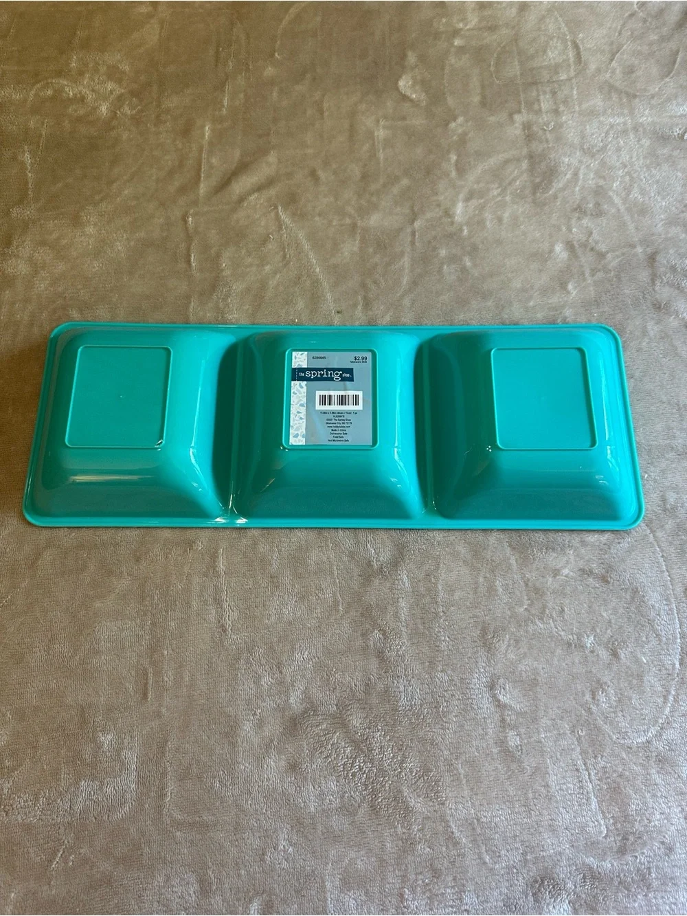 Multi-Pack Plastic Divided Serving Trays - Yellow, Teal, Light Green